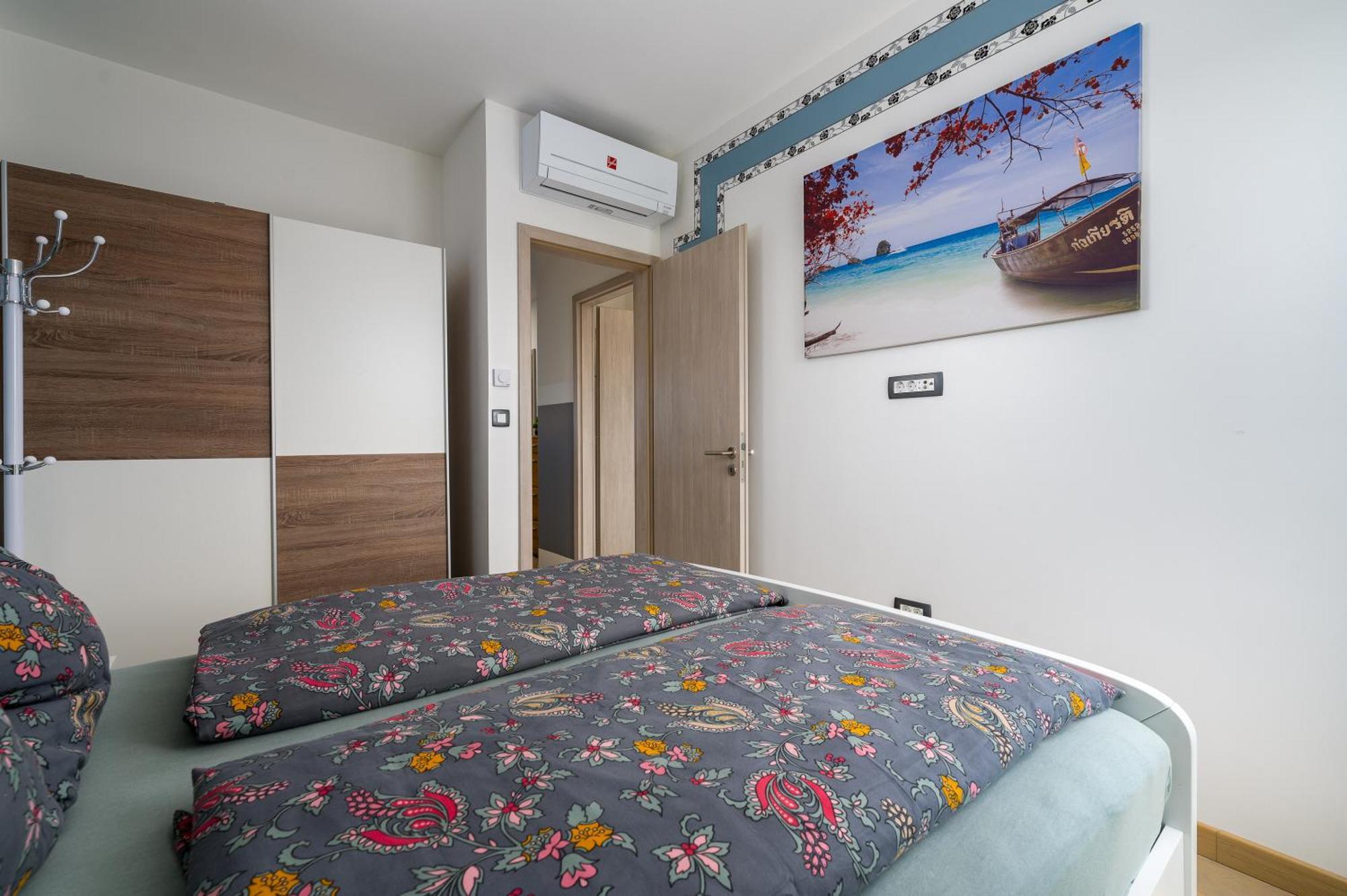 Luxury Brigitta With Whirlpool In * Umag